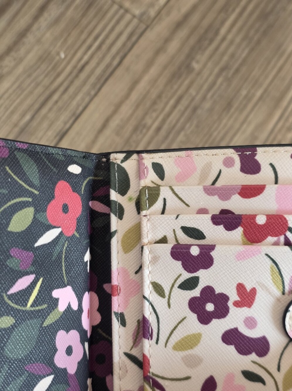 Kate Spade Laurel Way Boho Floral Dally Tote + Wallet - Picture 13 of 14